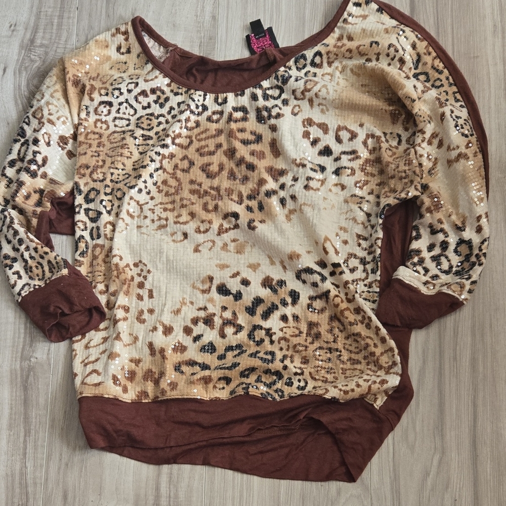 Vintage Y2K Leopard Print Sequin Women's BEBE Top SZ XL